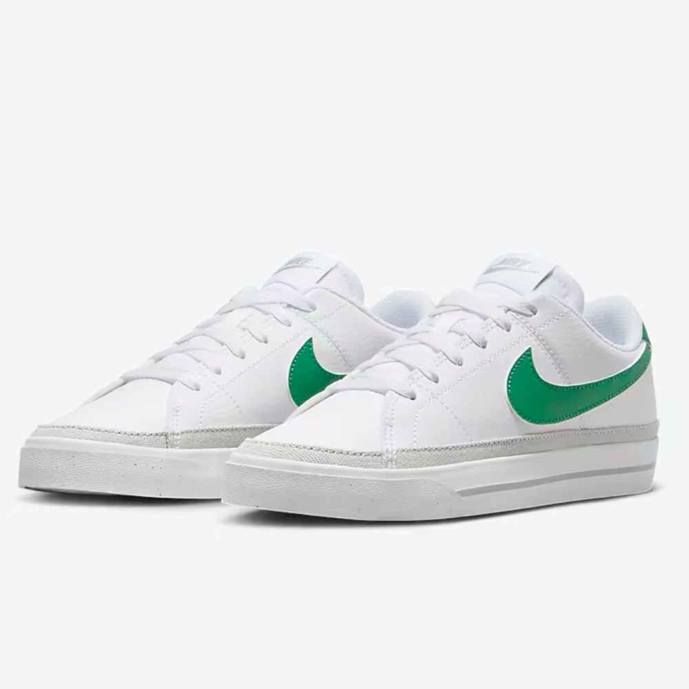 Nike White and Green Women's Sneakers